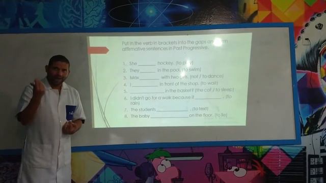 Professor Williams: Past Continuous Exercises смотреть онлайн