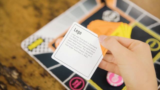 How to play: What Came First – The Oldest-One-Wins Party Game смотреть онлайн