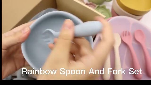 Чудові набори силіконового посуду для першого прикорму дітей смотреть онлайн