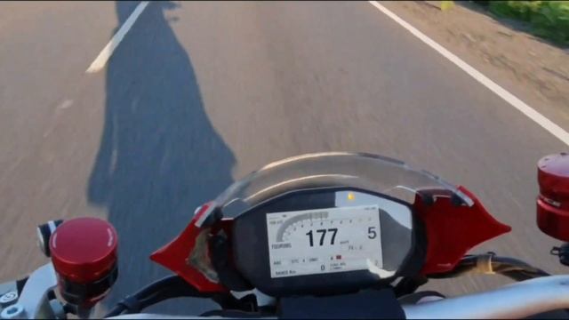 DUCATI MONSTER 796 /ОБЗОР ВНЕШКІ смотреть онлайн