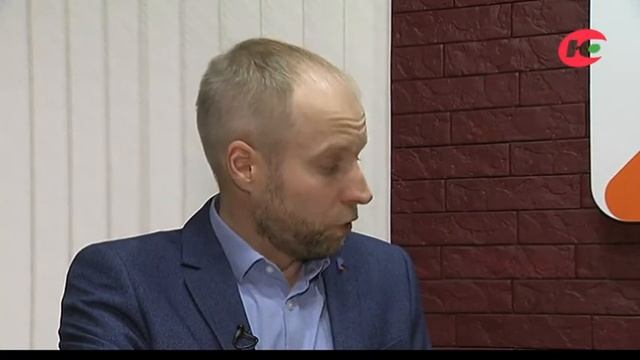 Осенью школьники Югры в два раза чаще используют умную колонку смотреть онлайн