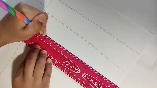 Lil' bro shows how to make an among us craft! ඞ смотреть онлайн