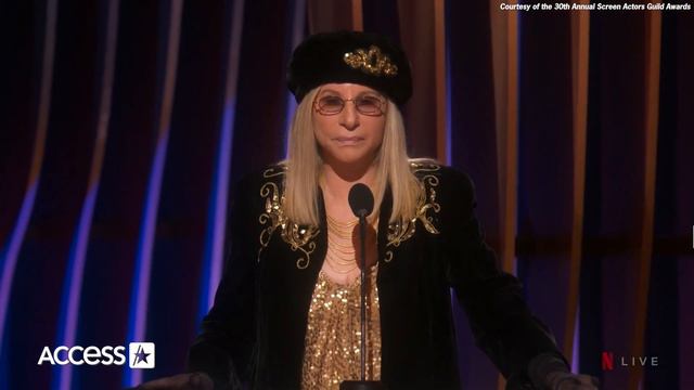 Anne Hathaway Cries As Jennifer Aniston Leads Barbra Streisand SAG Tribute