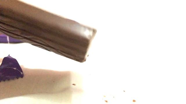 Milka LEO Alpine Milk Chocolate Wafer #Snack Opening #Candy Opening