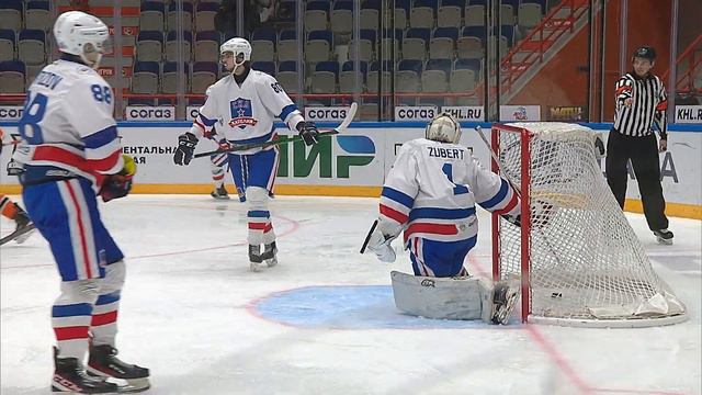 «Амурские Тигры» одержали непростую победу над «СКА-Карелией» смотреть онлайн
