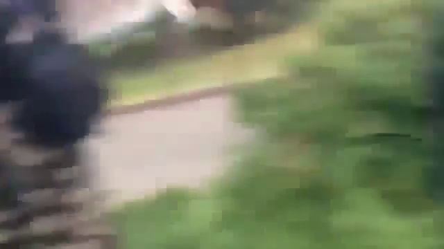 КАК РАССТРЕЛИВАЛИ АКТИВИСТОВ В ГОРЯЩЕМ ЗДАНИИ! Стрелок Мыкола 02 05 2014 смотреть онлайн