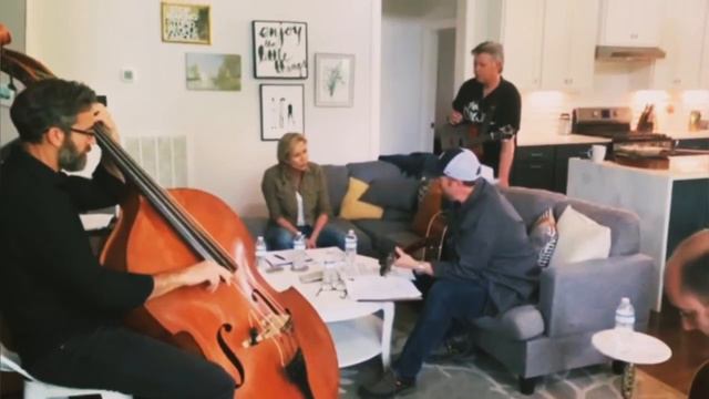 Helplessly Hoping by Dré Anders, The Gibson Brothers (Cover of Crosby, Stills, Nash & Young) смотреть онлайн