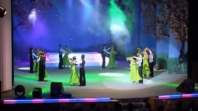 2 младшая группа вальс смотреть онлайн