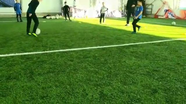 Индивидуальные тренировки спортсменов ФК Лидер ?⚽️ смотреть онлайн