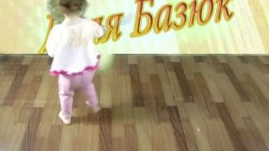 Ляля.Веселый танец/ Baby dancing