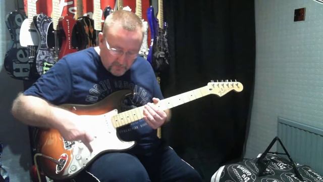 Introducing the Fender Standard Stratocaster 2011 FSR Copper Metallic Burst смотреть онлайн