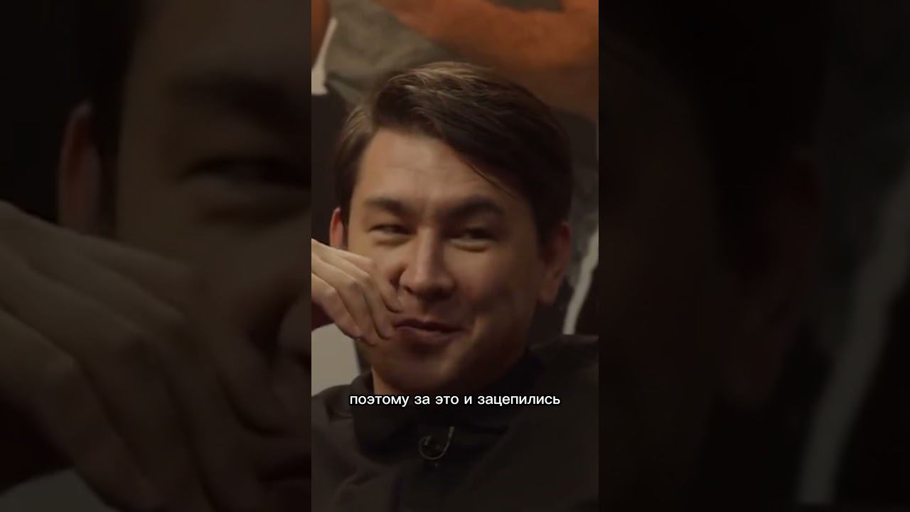 Сколько кроссовок у L'ONE смотреть онлайн