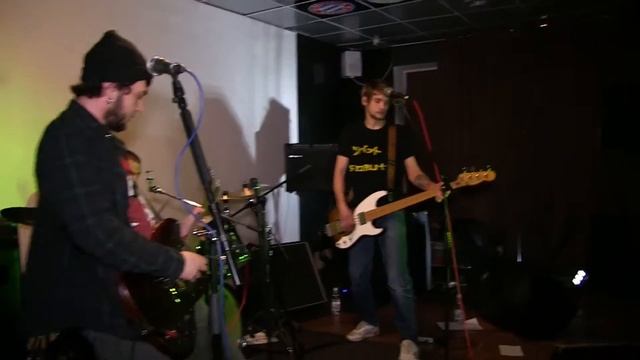 Drunk Ninjas Crew "Перемен не будет - Между музыкой и субкультурой" Punk Ёлка 27.12.2015 Бар ТАУ смотреть онлайн