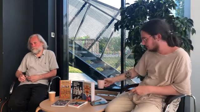 Сергей Носов в гостях у Кузебай на фестивале Чтение вслух смотреть онлайн