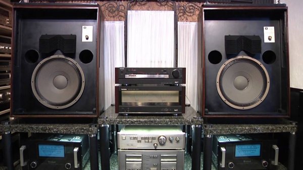 JBL L-200 studio master