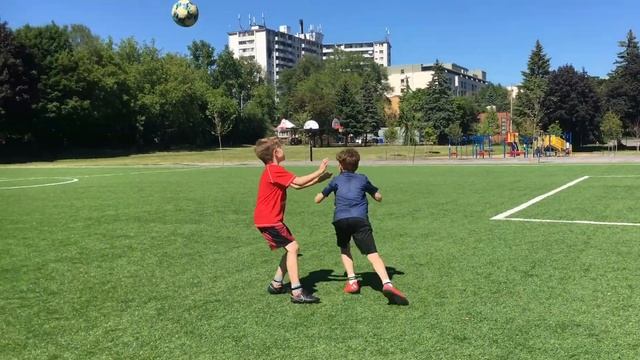 How to do the Sombrero Soccer Move смотреть онлайн