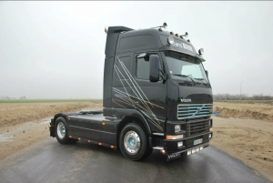 VOLVO FH 12  - теплообменник и передняя крышка.mp4