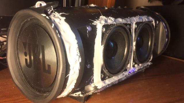Bass Test Копии JBL Xtreme