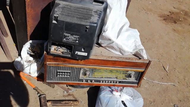 Пункт приема металлолома и радиодеталей смотреть онлайн