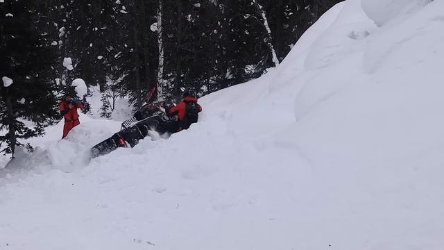 Правильная эксплуатация горных снегоходов в Приисковом! смотреть онлайн