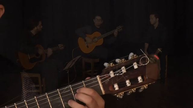 Bamboleo - Gipsy Kings - Barcelon flamenco and rumba guitar смотреть онлайн