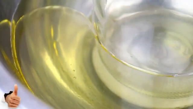 как ровно разрезать банку воды с помощью растительного масла смотреть онлайн