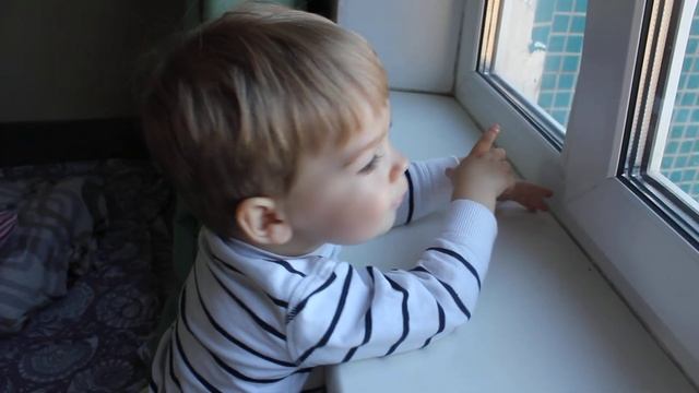 Ребенок 1 год и 9 месяцев хорошо говорит. смотреть онлайн