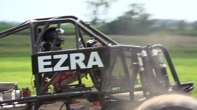 At Monster Jam University, You Learn How to Get Big Air in 1500-HP Trucks смотреть онлайн