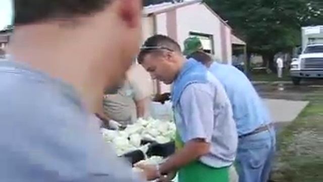 Owensboro Kentucky: Burgoo смотреть онлайн