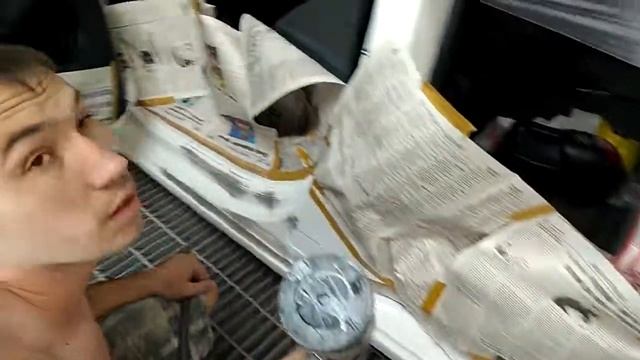 Покраска порогов и капота изнутри... смотреть онлайн