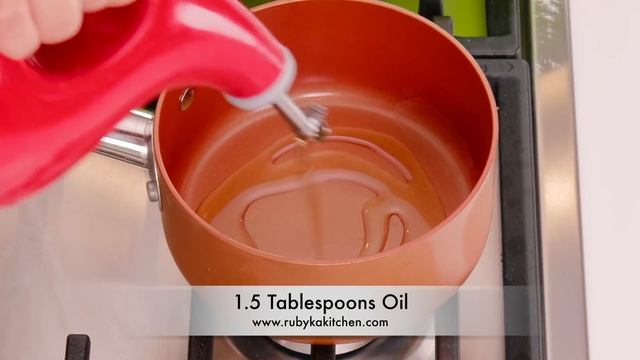 Humari Purani Family Favorite Recipe Gujrati Khaman Dhokla Recipe in Urdu Hindi - RKK смотреть онлайн