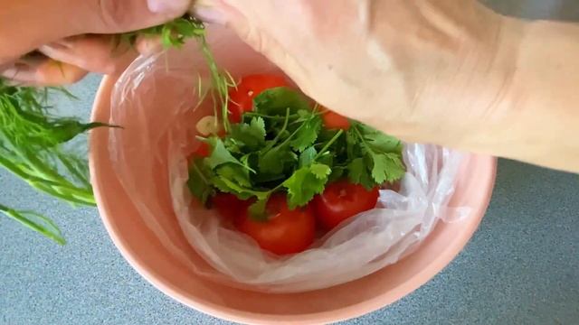 Малосольные помидоры- отличная летняя закуска смотреть онлайн