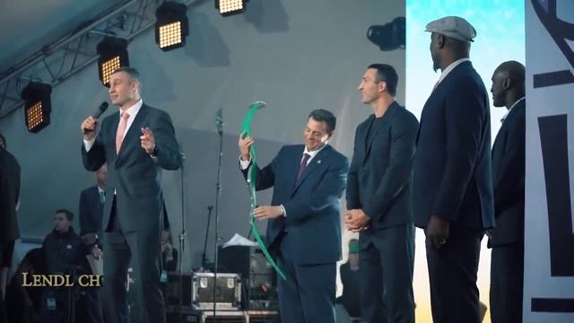 Владимир Кличко может вернуться в бокс [Lendl ch] смотреть онлайн