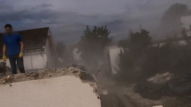 Gebäudeabriss Mit Opel Omega