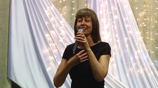 Голосовой спектакль "Людей теряют только раз..." смотреть онлайн