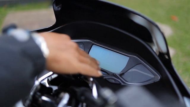 PCX160 2023 รีวิวสีขาว รุ่น Standard ชัดๆ รอบคัน สวย หรู พรีเมี่ยม смотреть онлайн