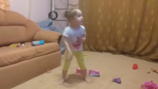 Таисия зажигает/Tones And I - Dance Monkey/remix/Taisia lights смотреть онлайн