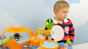 ОКТОНАВТЫ и Даник - Играем с Пейзо и его лодкой. Видео для ребёнка. Octonauts Toys