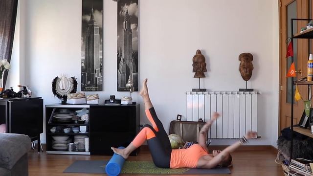 Clase 33 | PILATES CON RULO смотреть онлайн