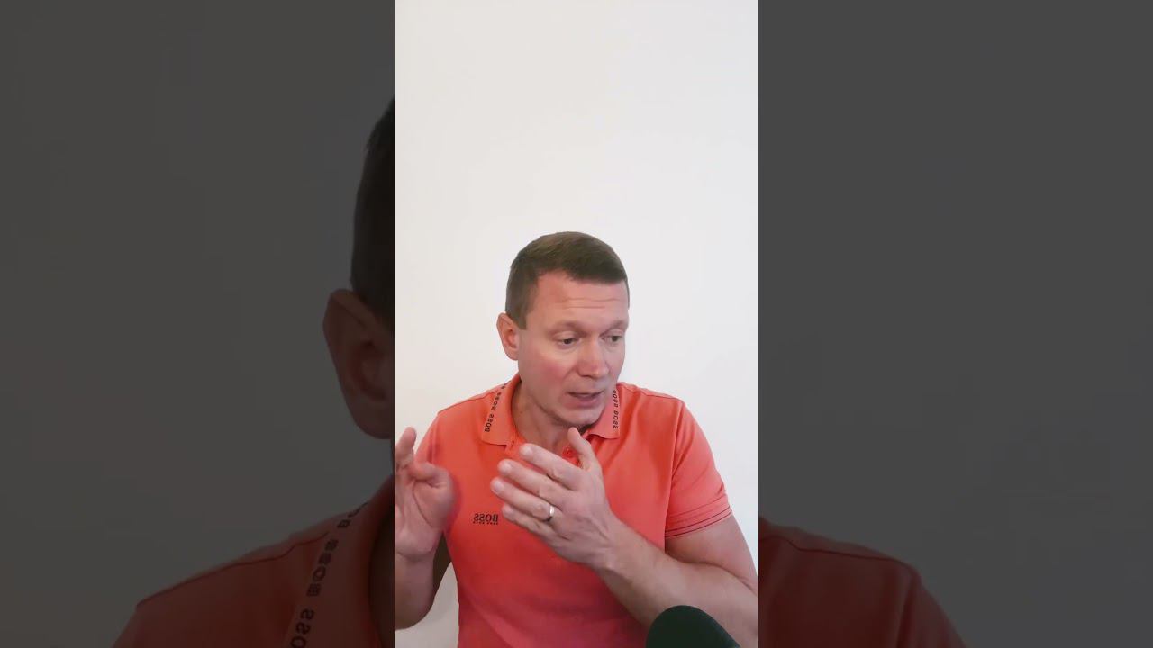 Грустный анекдот о том, как люди теряют деньги, ожидая падения цен на недвижимость! смотреть онлайн