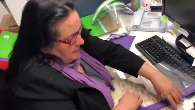 стильная прозрачная маска смотреть онлайн