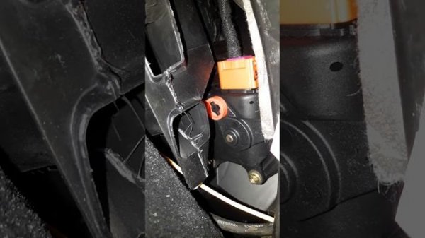 VW Passat B5.5 -02 Temperature Flap (V68) Faulty Part 1/2