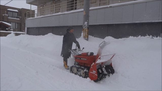 ホンダ除雪機　スノーラHS980