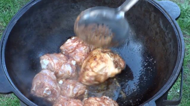 Вкуснейшая курица с картошкой в казане смотреть онлайн