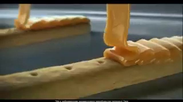 Twix. Попробуй обе. Выбери по вкусу. Творец правой