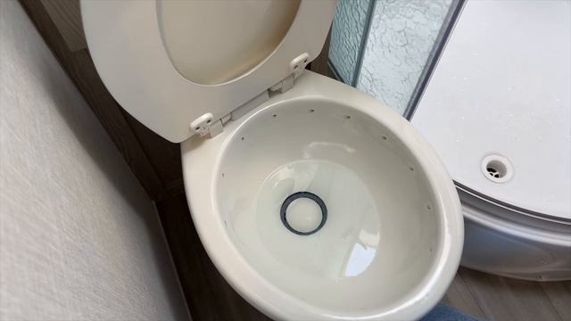 Dewinterizing & Sanitizing our Rockwood Mini Lite 2205S, Suburban Water Heater Descaling Part 2 смотреть онлайн