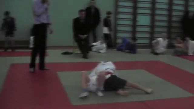 Видео клуба единоборств "Бурый медведь" смотреть онлайн