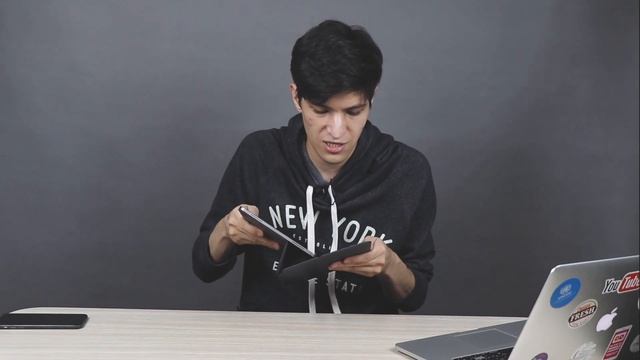 Чехол клавиатура для iPad Pro - Обзор / Стоит ли купить? / Зачем он нужен? смотреть онлайн