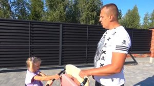 СОФИЯ КАК МАМА ДЛЯ МАЛЕНЬКОЙ СЕСТРЫ. СОФУНЬЯ ШАЛУНЬЯ