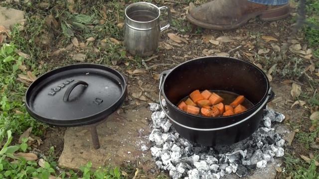 Dutch Oven Pot Roast | Campfire Cooking Comfort Food | Cowboy Kent Rollins Seasoning смотреть онлайн